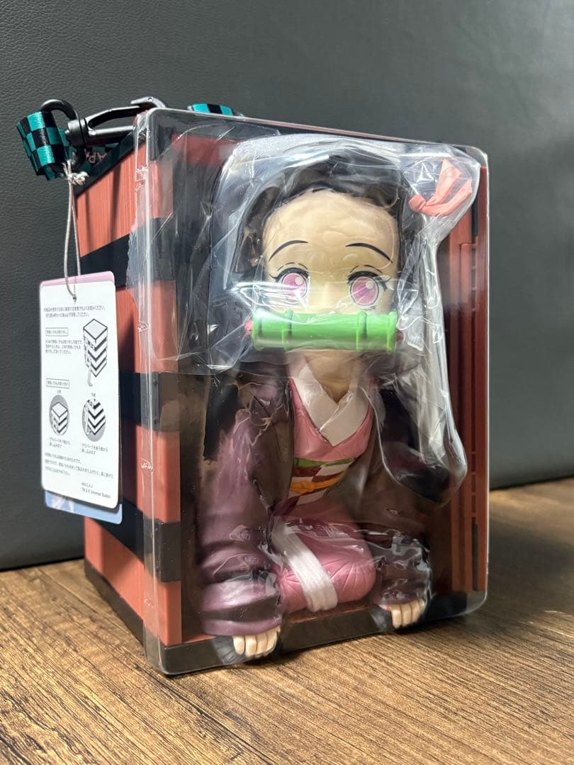 【新品未開封】禰豆子 フィギュア 箱型デザイン ストラップ付き