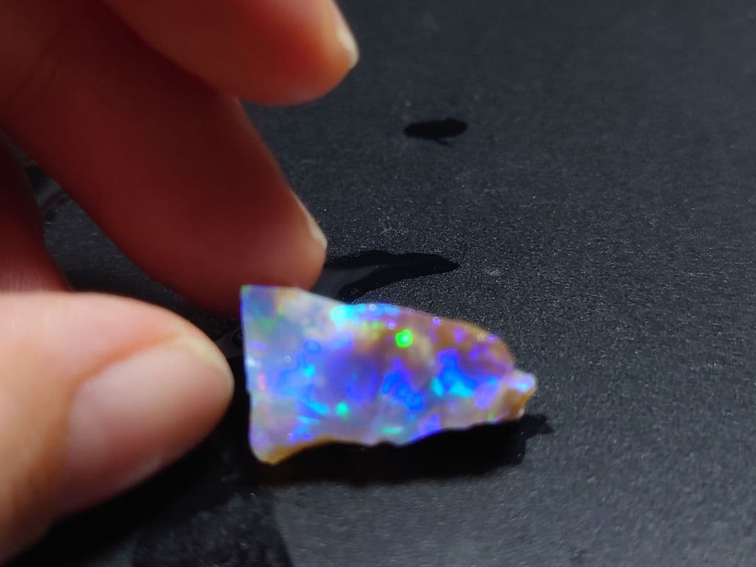 チョーク　エチオピアオパール　ウェロ産　鉱物標本　原石