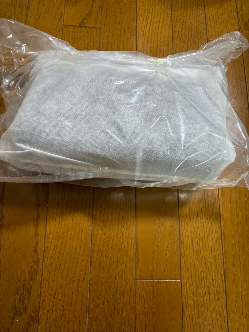 【新品未使用品】BEARDSLEY ビアズリー レザーりボディバッグ