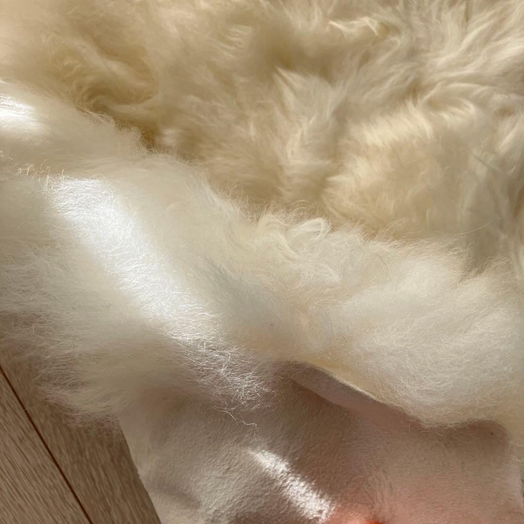 【リッチムートン】 オフホワイト　シープスキンラグ　美品新品未使用