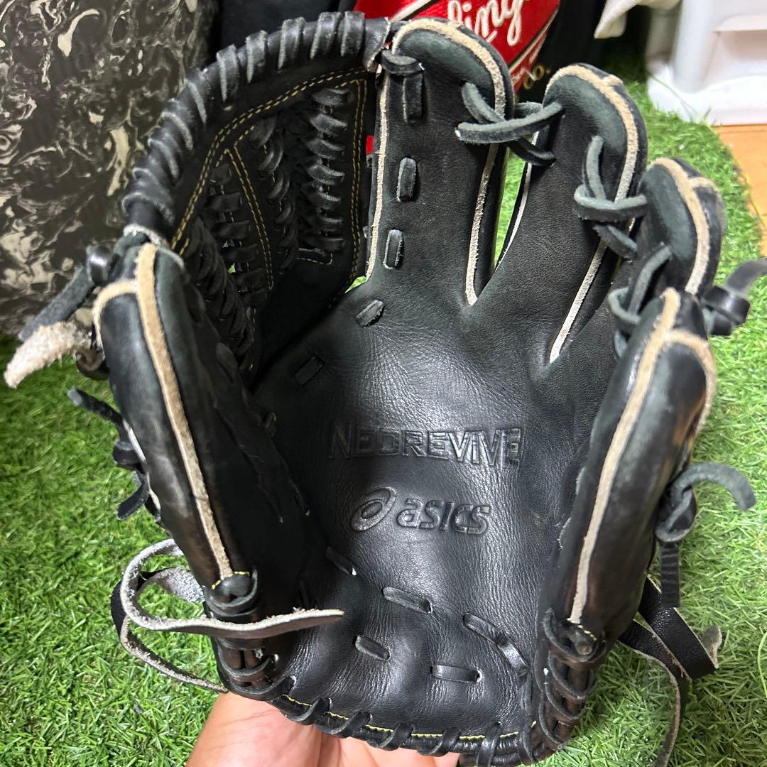 asics NEEDREVIVE 硬式用グローブ