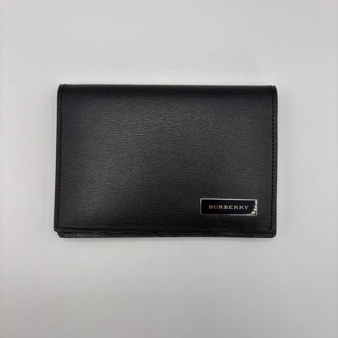 BURBERRY 名刺入れ　カードケース　ブラック　プレート　シルバー　レザー