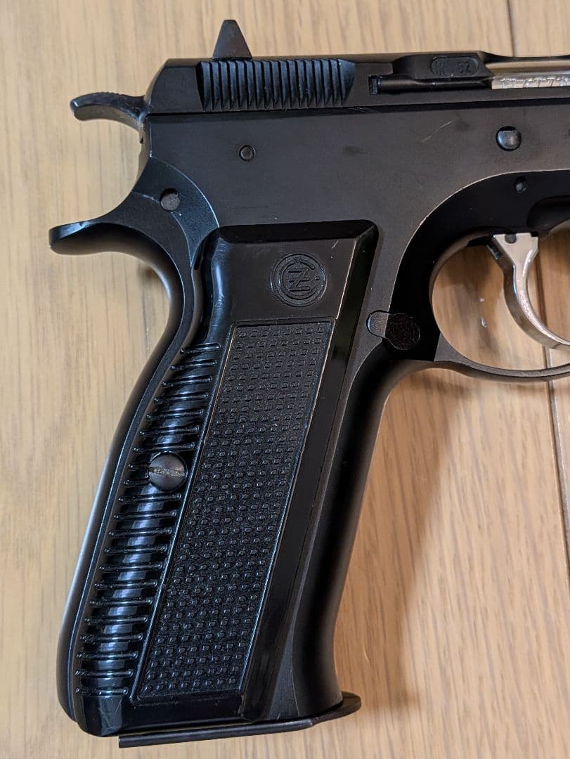 KSC CZ75 2nd ABSモデル 非システム7 GBB 本体、マガジンのみ