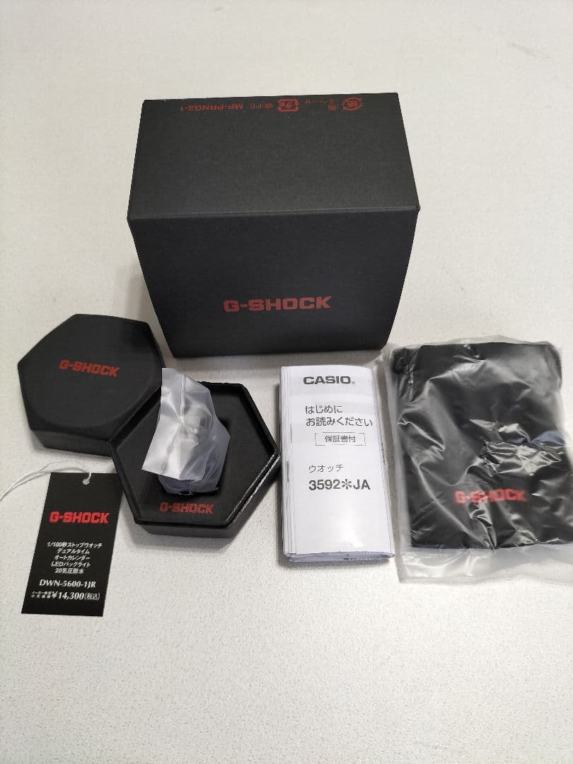 CASIO G－SHOCK NaNo DWN-5600-1JR リングウォッチ