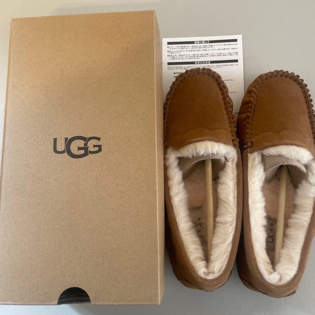 UGG /SCALLOPED MOC モカシン