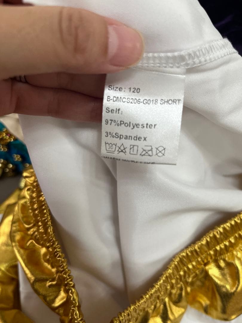 アラジンコスプレ　ジーニーのみ