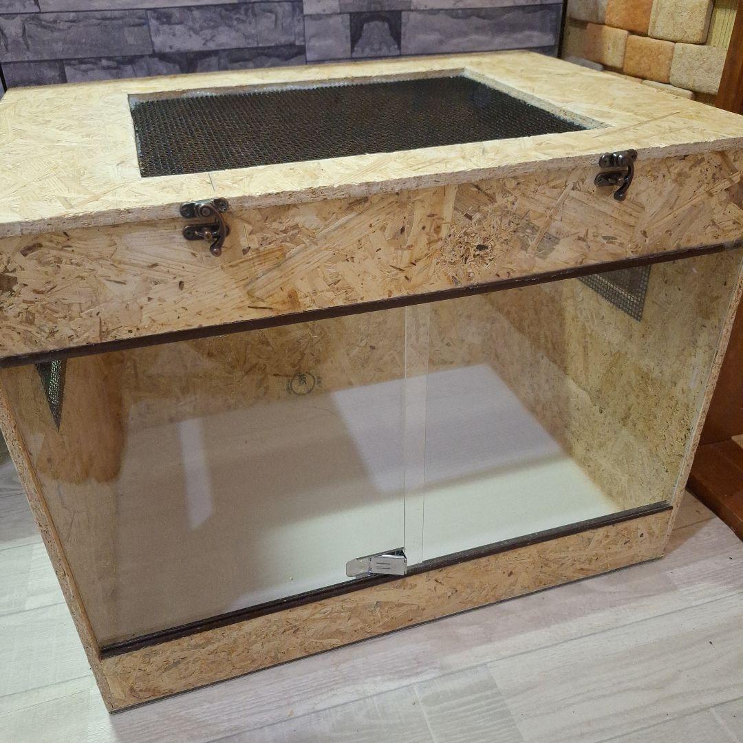 設備充実！OSB木製ケージ大型サイズ(未使用)