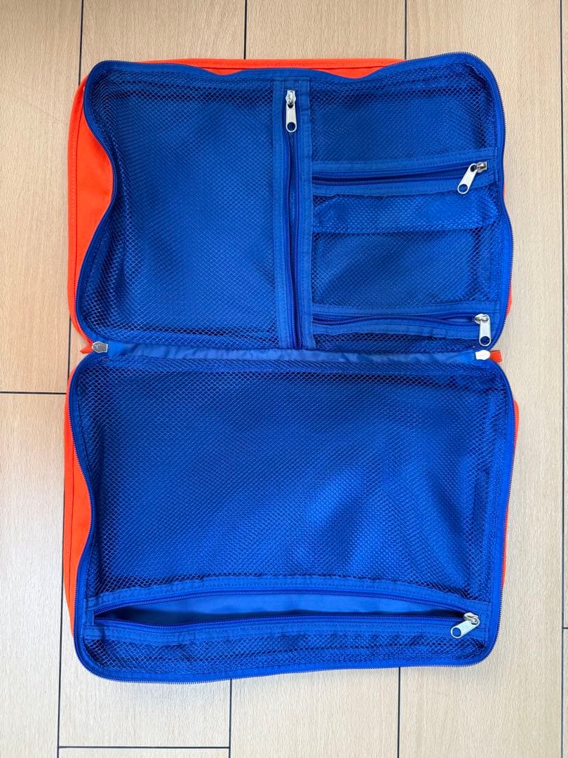 パーリーゲイツ トラベルポーチ