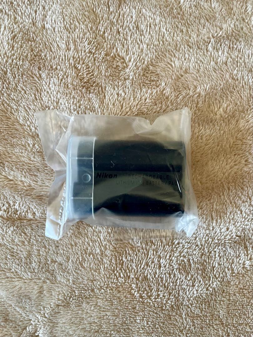 Nikon Zf 40mm f/2 SE Kit【ショット小・保護フィルター付】