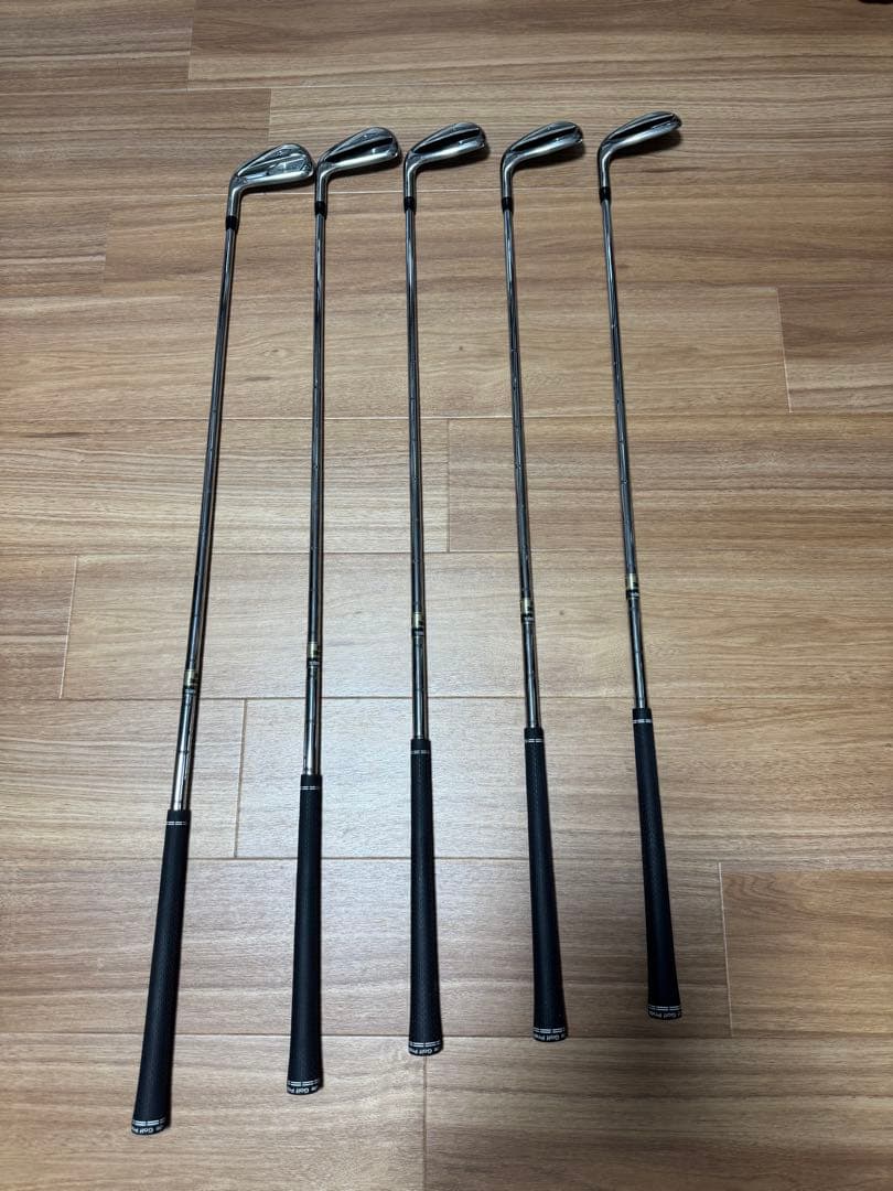 タイトリスト　レフティ　AP1 718 Dynamic Gold S200