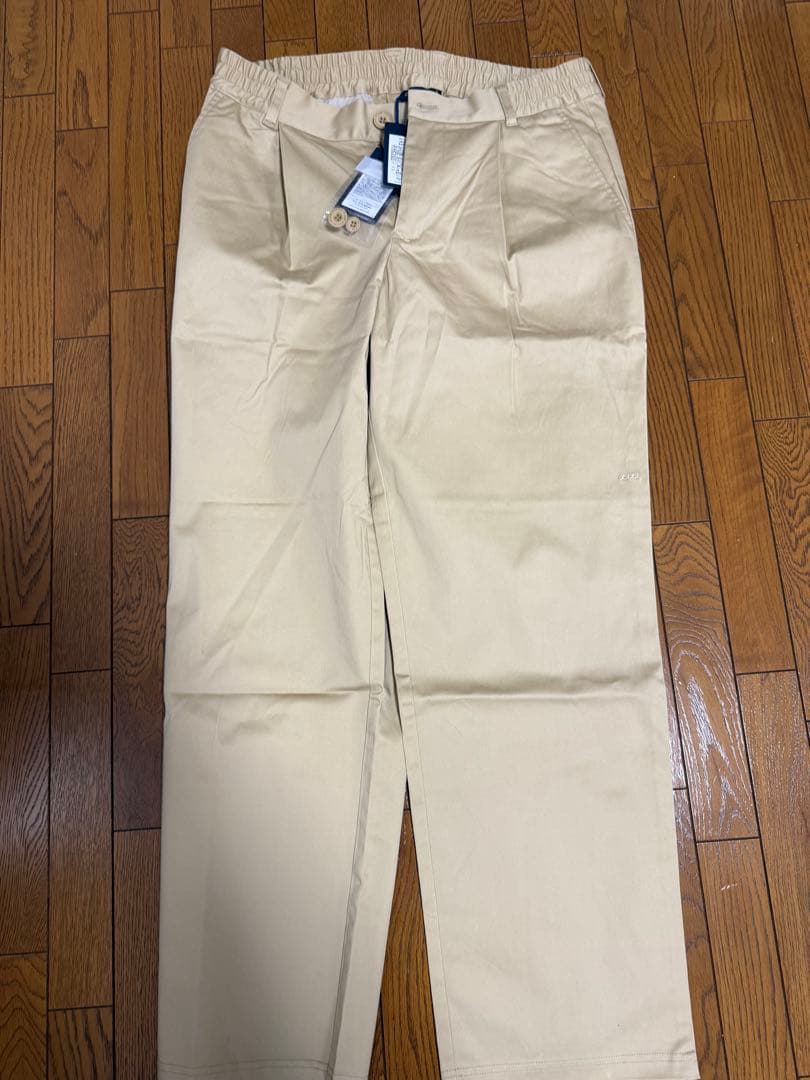 新品未使用品　muta ベージュ パンツ サイズ6(L)