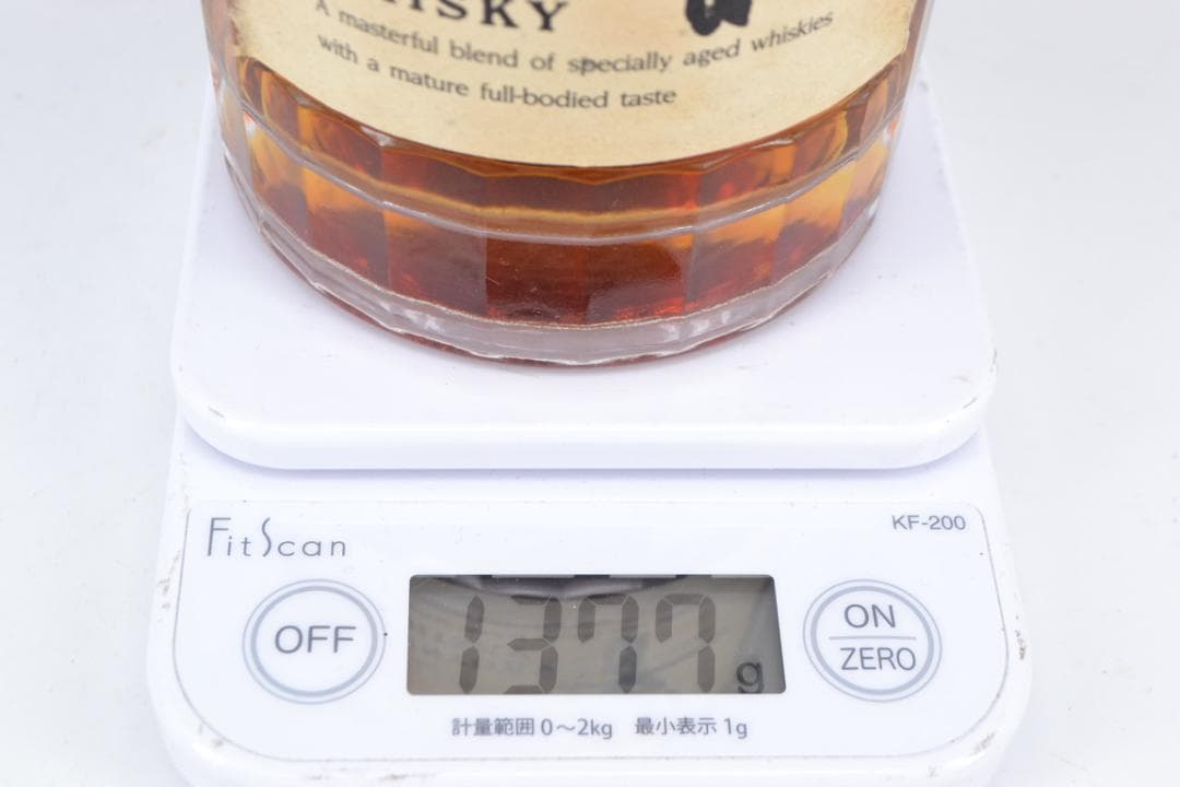 未開栓品 SUNTORY/サントリー響(裏ゴールドラベル)ウイスキー 700ml