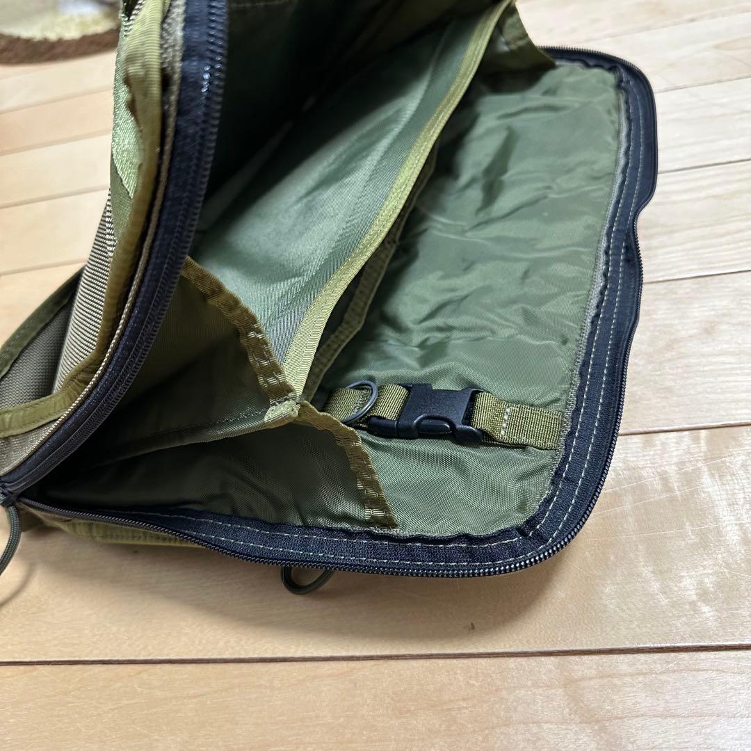 BRIEFING BEAMS PLUS別注 SOLUTION BRIEF