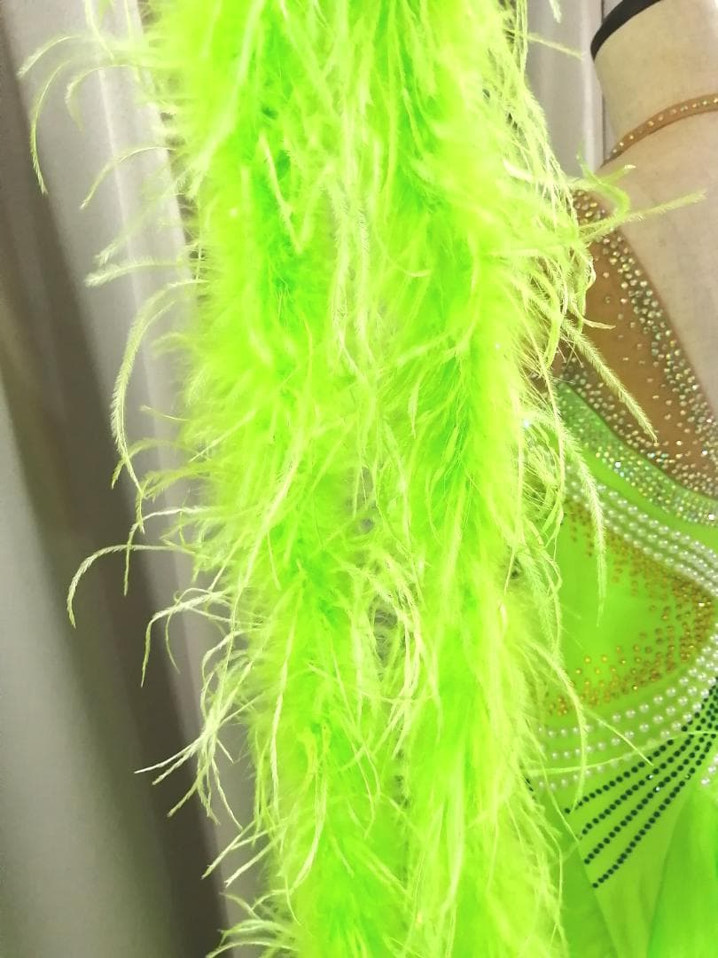 新品　社交ダンスドレス　蛍光グリーン　118cm 　Mサイズ