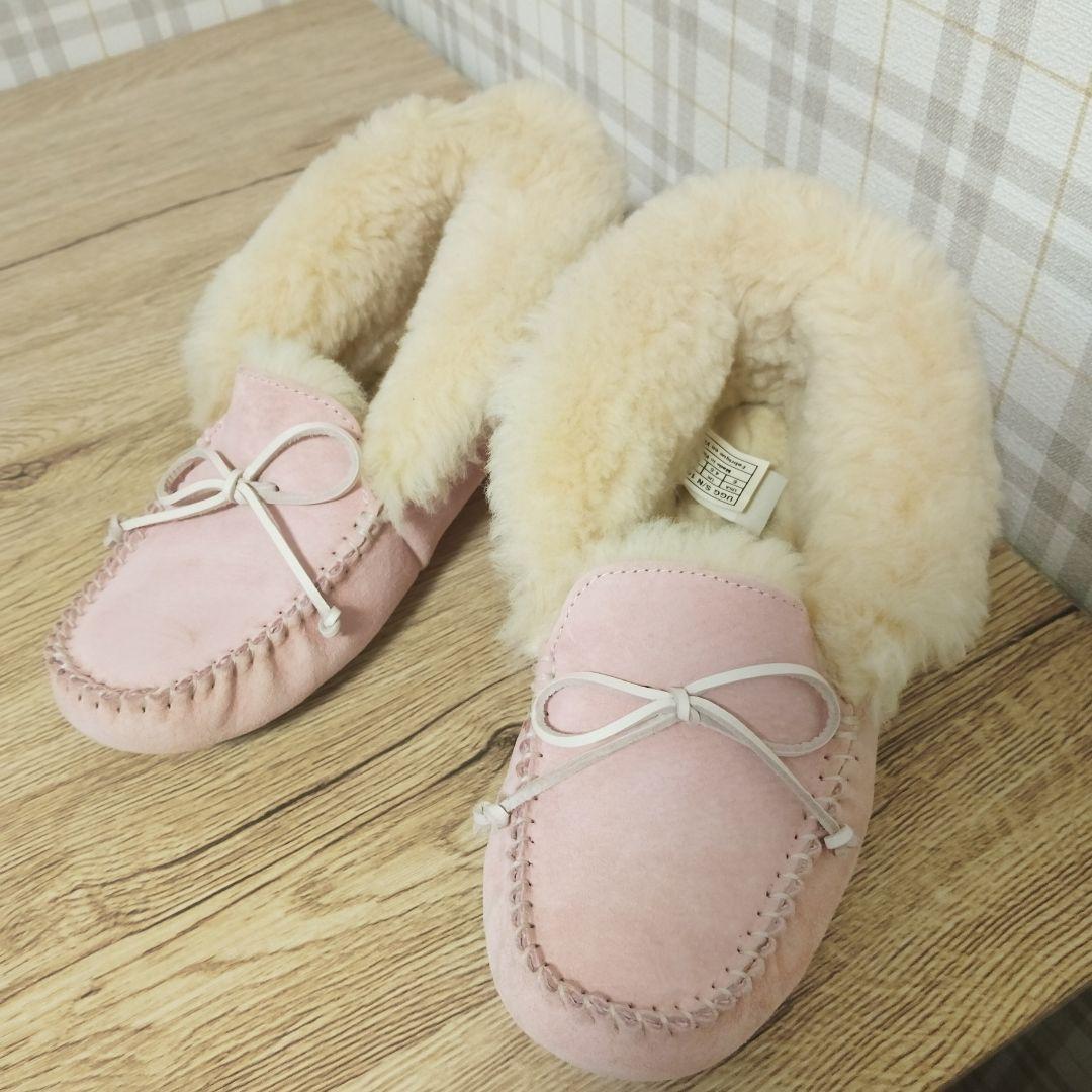 美品 超レア UGG アグ ムートン モカシン W ALENA ピンク 23