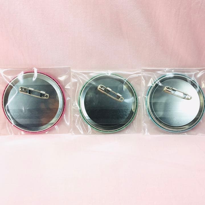 ダンガンロンパ 缶バッジ 特典