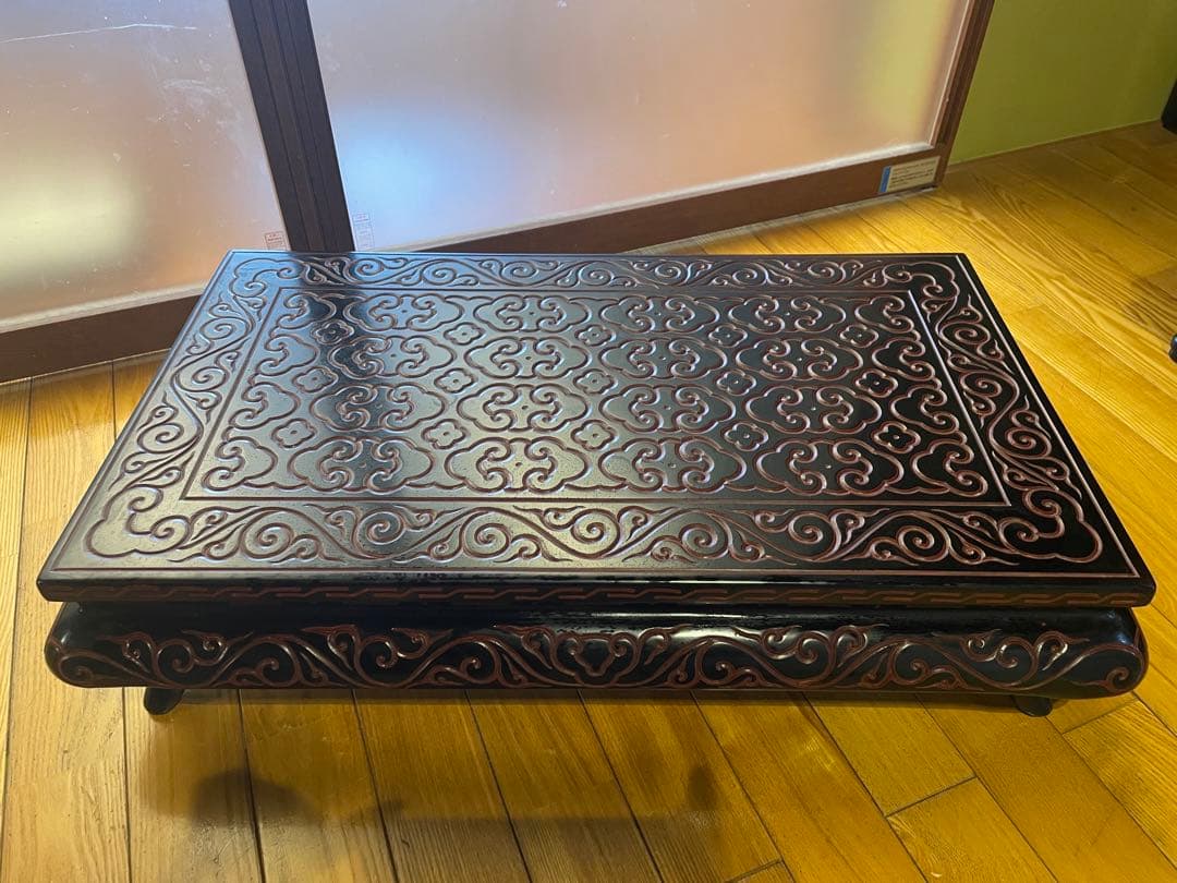中国古玩 唐物 堆黒倶利彫紋大型平卓 花台 宣徳年製 置物台 飾り台 盆栽台