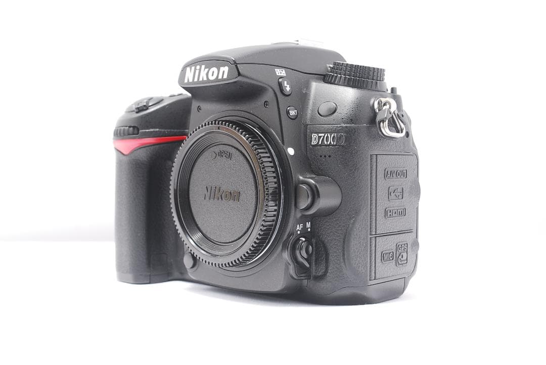 【Nikon D7000 Wズームセット】本格カメラバック付き✨すぐに撮影可能✨