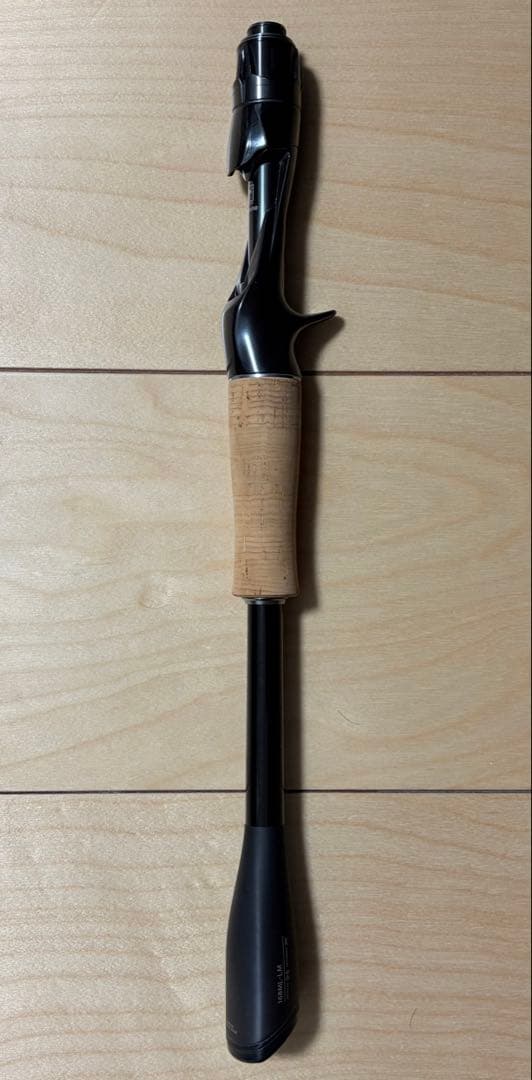 ポリプテルス ジャッカル 23ポイズングロリアス168ML-LM【美品】