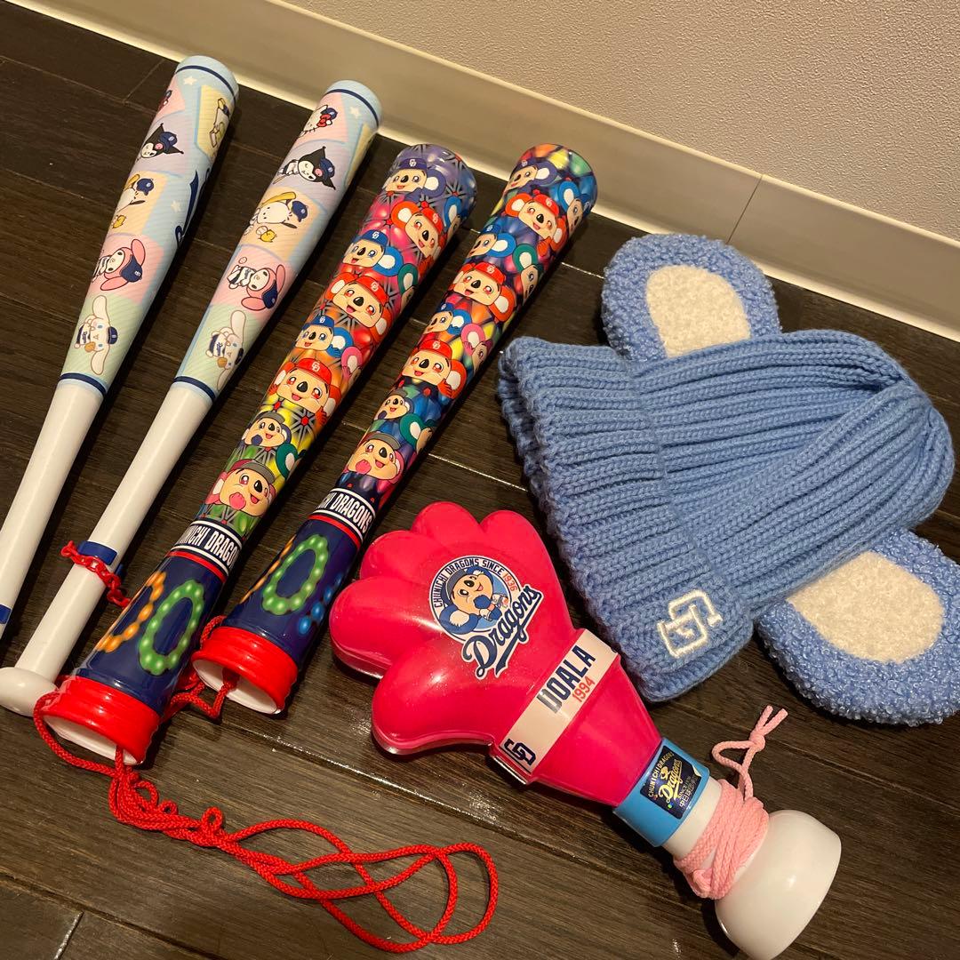 美品 ♡ 1度使用のみ 中日ドラゴンズ応援グッズ ドアラ帽子 サンリオ