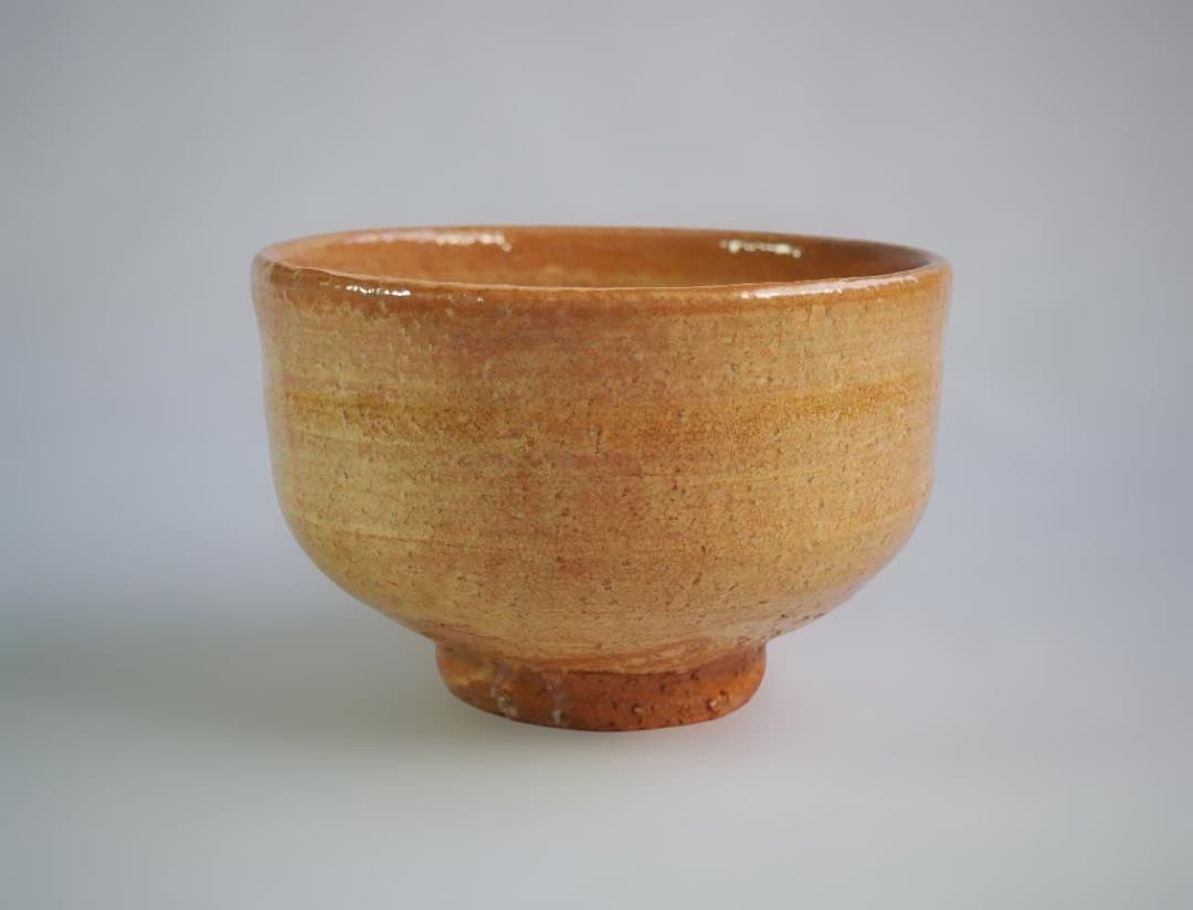 裏千家15世鵬雲斎宗匠御書付『萩茶碗』15代坂倉新兵衛造 (共箱)