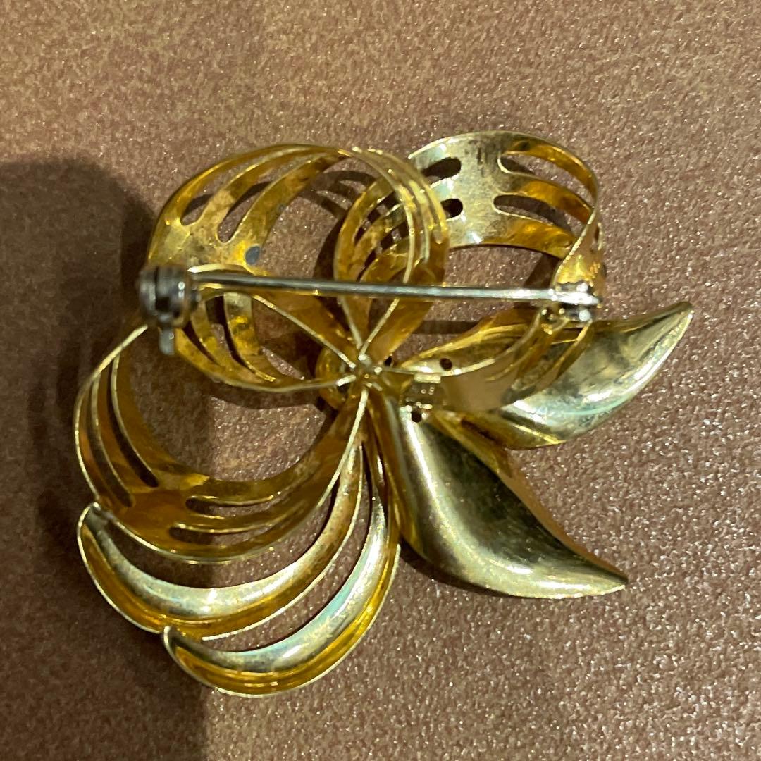 @ ゴールド 金 K18 花 ブローチ 立体 GOLD バッジ コサージュ