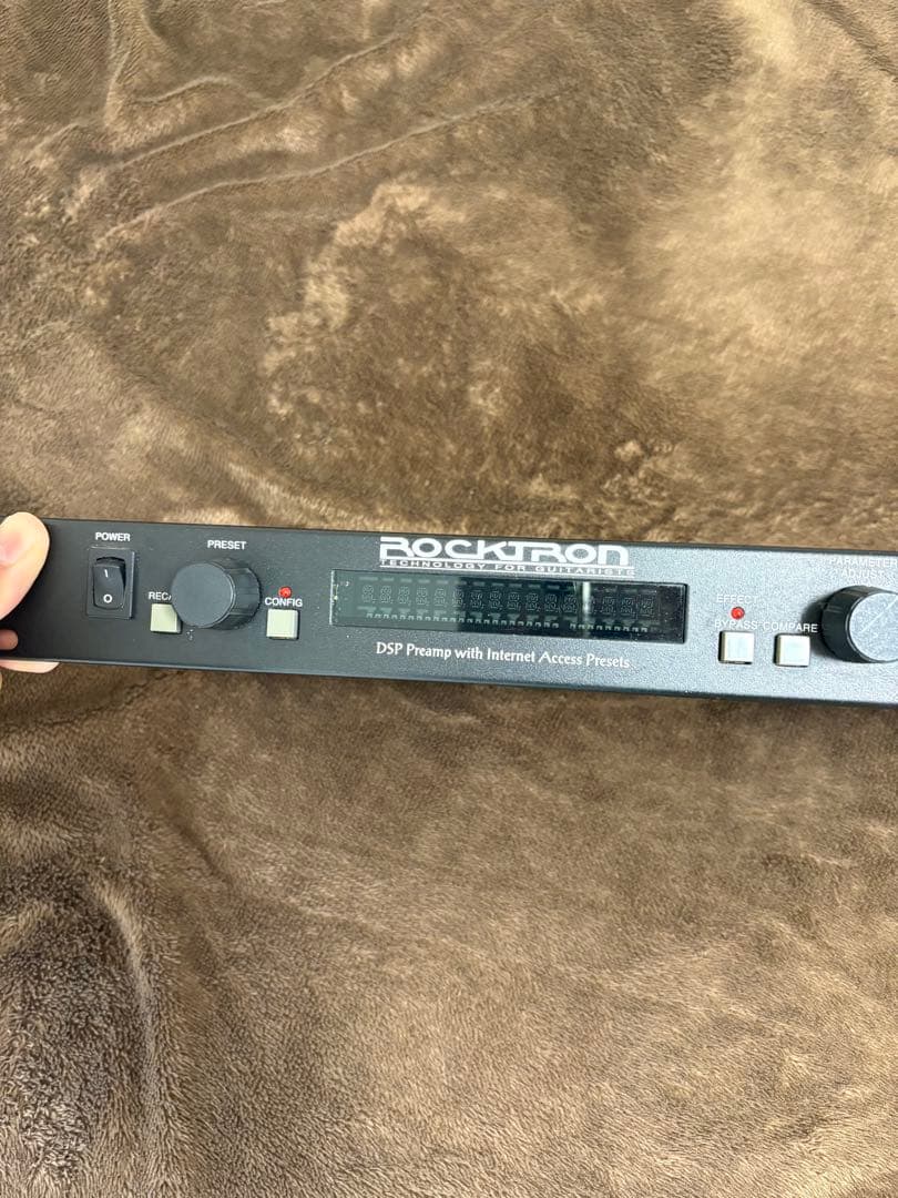 ロックトロン　voodu valve 真空管　プリアンプ　エフェクター　実働