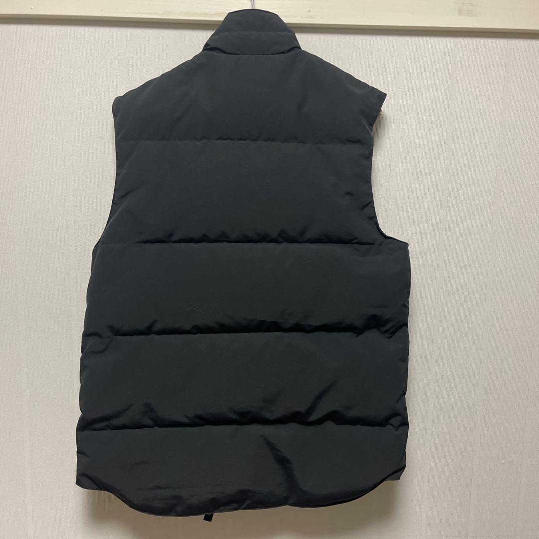 カナダグース　ダウンベスト　サイズＬ
