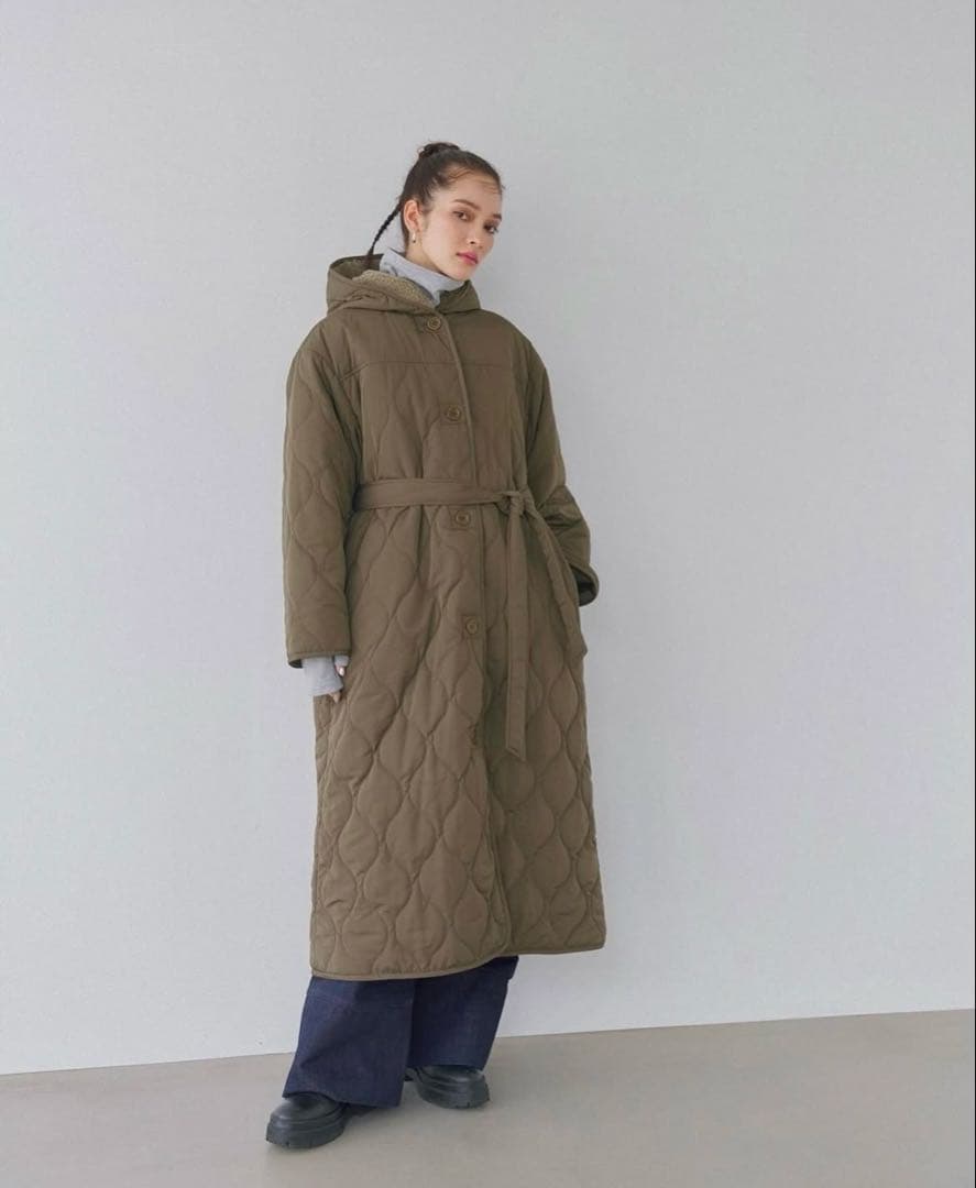 alexia stam コート