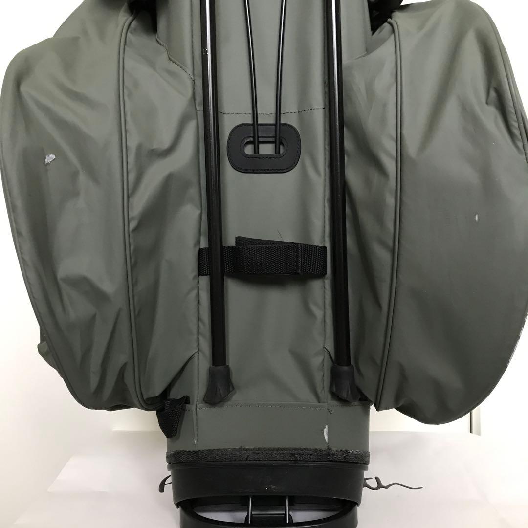 マスターバニーエディション　スタンドキャディバッグ　ヘッドカバー付き