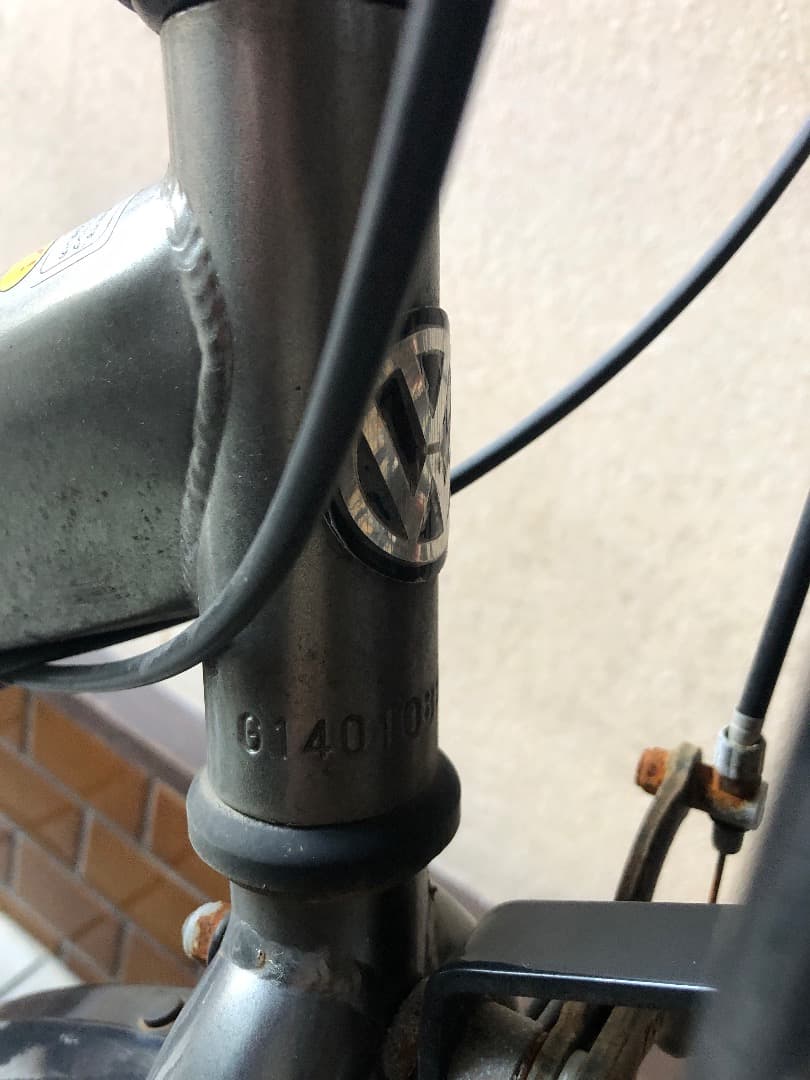 発送不可 【尼崎近辺】 フォルクスワーゲン 折りたたみ自転車 タイヤ小径