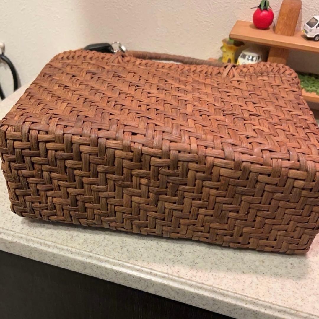 国産　山葡萄　籠バック③