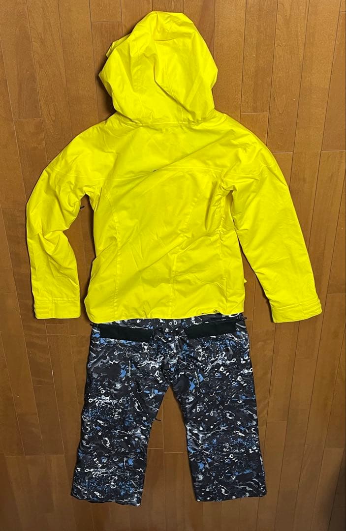オークリー　スノーボードウエア　上下セット