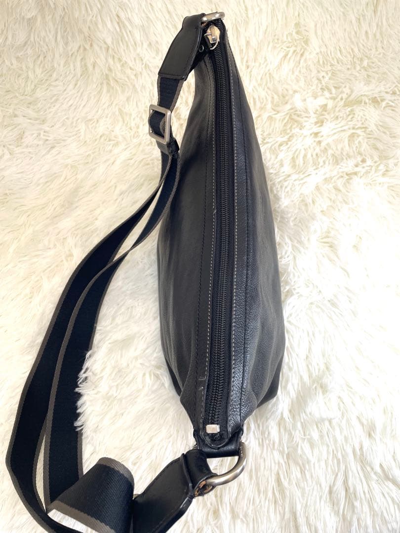 コーチ ヘリテージレザー ショルダーバッグ ブラック 男女兼用 ユニセックス