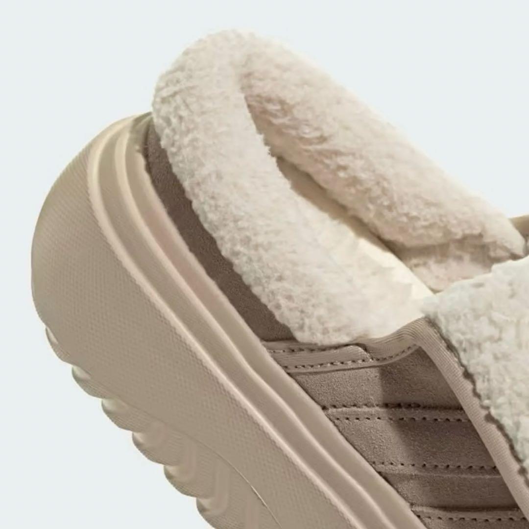 韓国限定 新作 ADIDAS GRANDCOURT MULE ベージュ 24.5