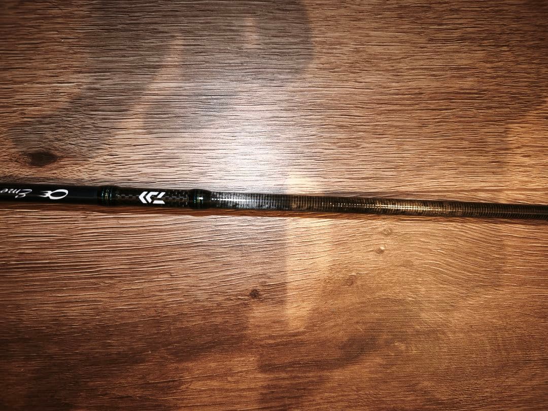 イカメタルロッド　エメラルダスAGS SMTとライトレーダーメタルの2本セット