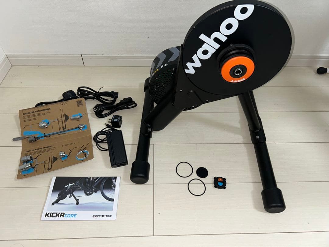 wahoo KICKR CORE 固定ローラー Zwift Cog付き