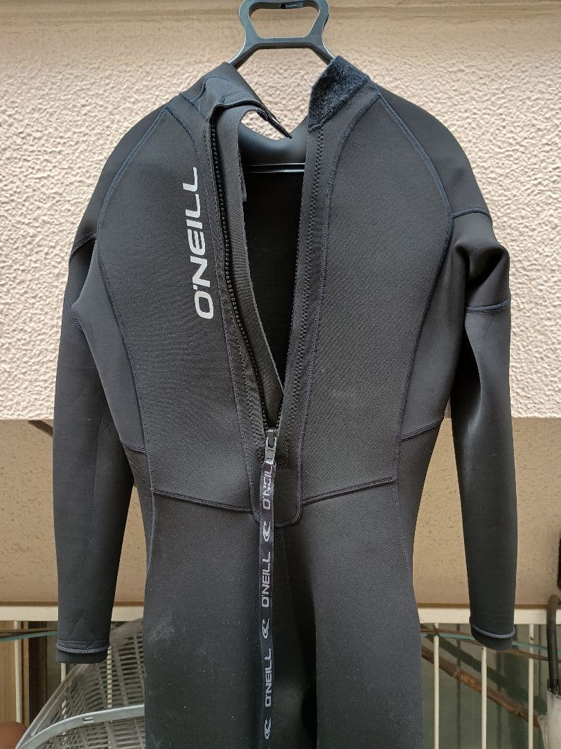 O'Neill ブラック フルスーツ ウェットスーツ　3✕2mm ジャージ