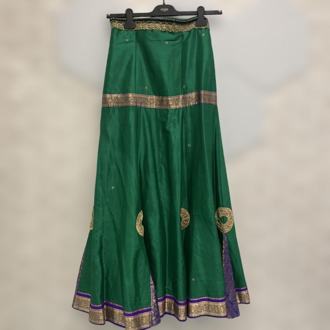 フラメンコドレス 紫緑 M〜Lサイズ　カラスコ着用モデル