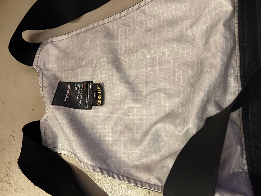 ダイワ　PROVISOR ゴアテックス　フィッシングスーツ上下