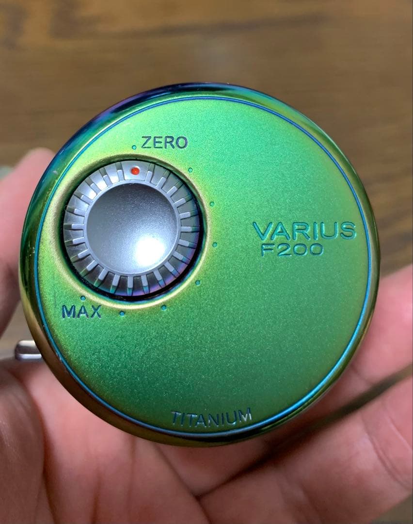 希少 バリウスF200 スペクトル チタン加工カラー ジャンク