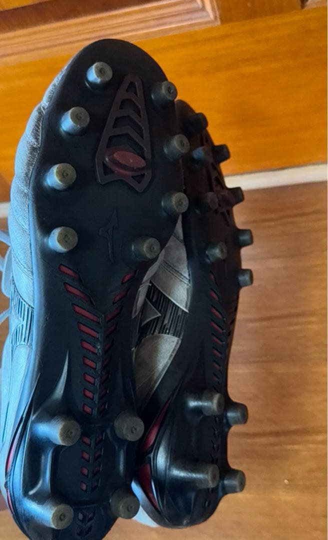 サッカーシューズ ホワイト/レッド FG