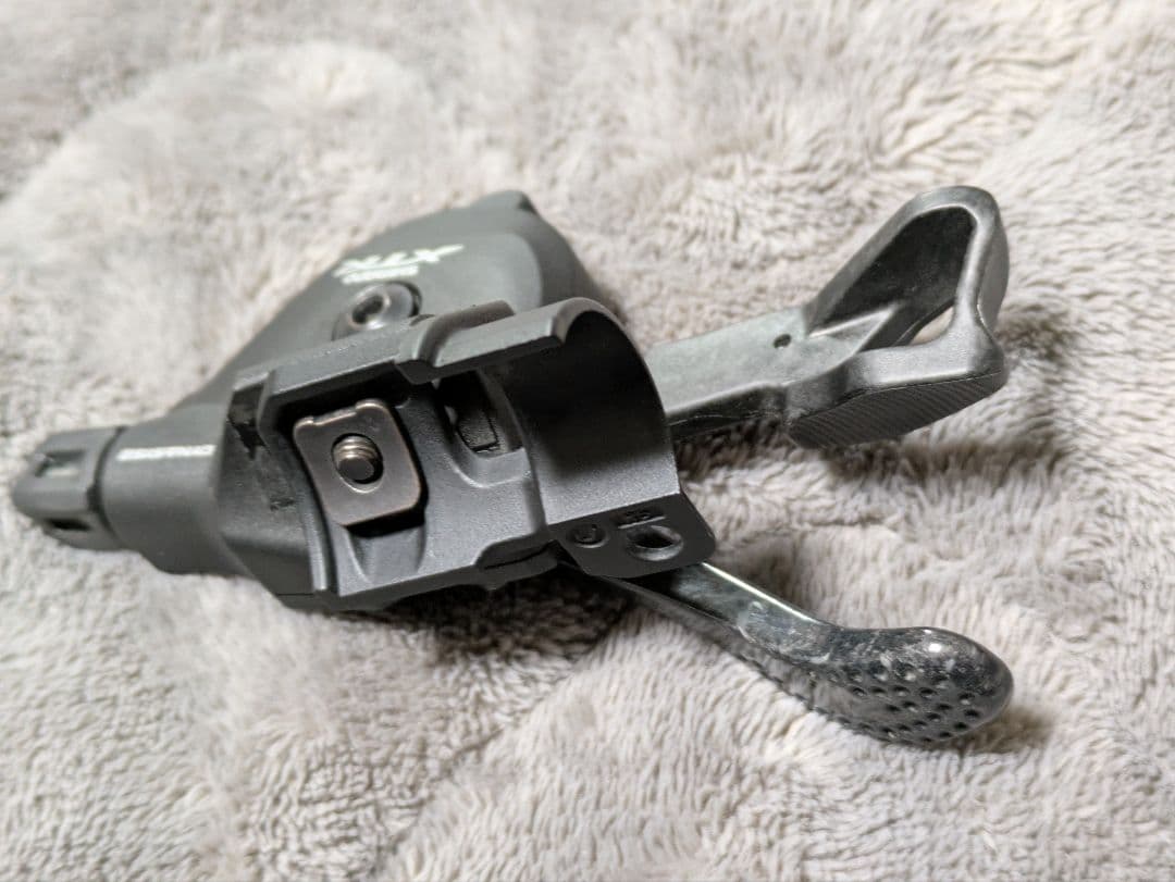 【追加値下げ】シマノ11速XTRシフター SL-M9000-I 右のみ