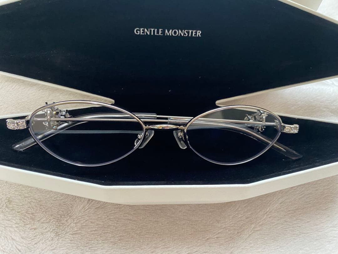 美品　GENTLE MONSTER Carat 02 ジュエリーコレクション