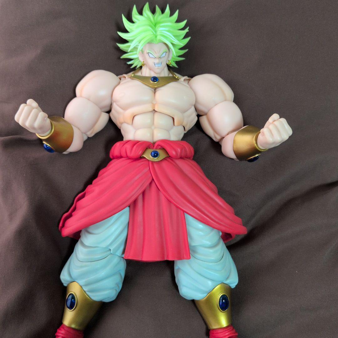 ブロリー ぽい人　フィギュア　フィギュアーツ　ドラゴンボール