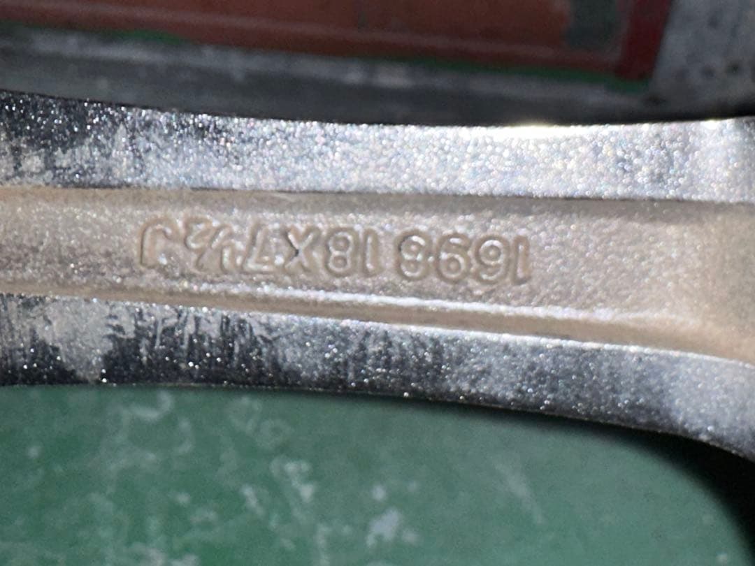 スバル　アウトバック　エクシーダー　18インチ ホイールセット4本