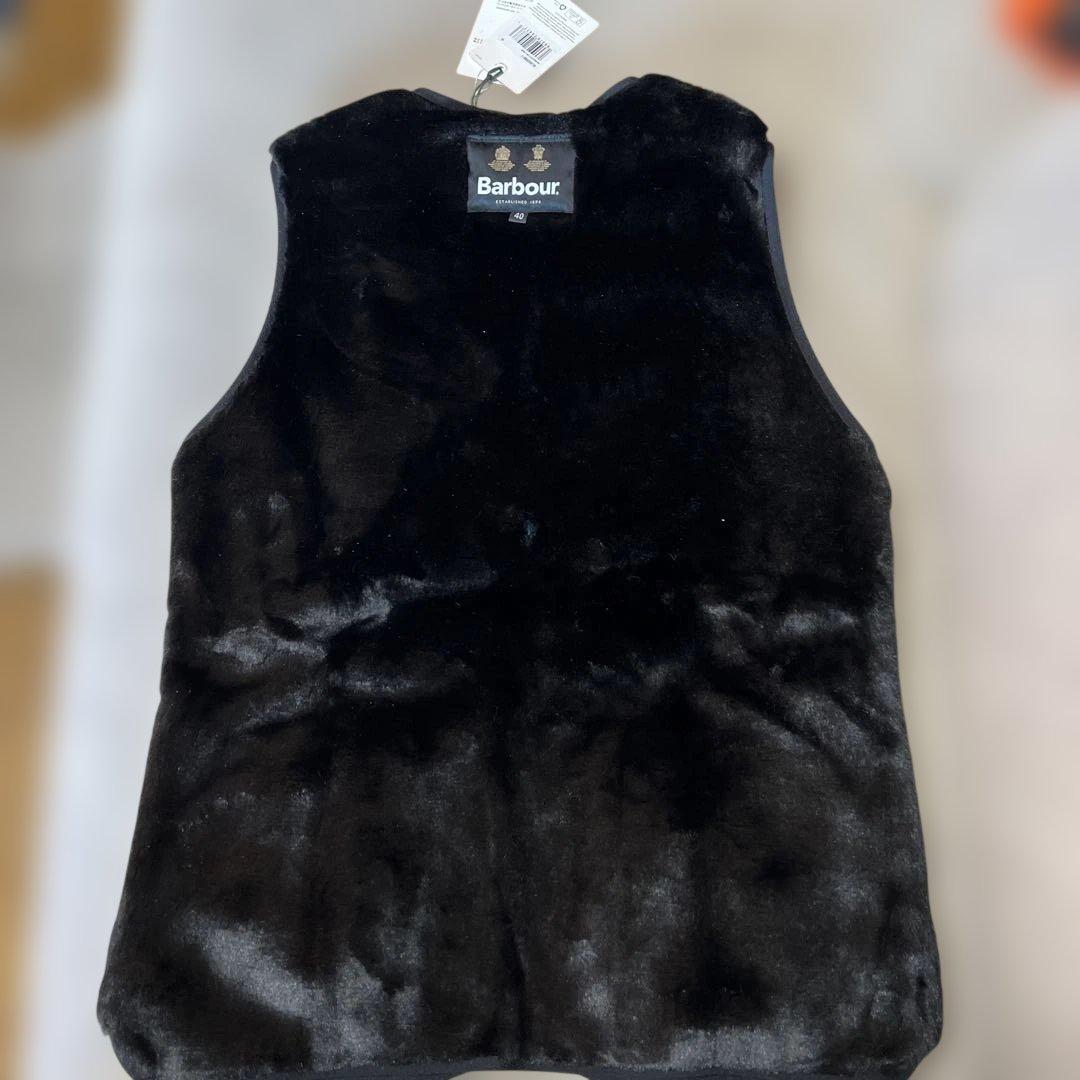 新品 Barbour 黒 ファーライナー インナーベスト サイズ40