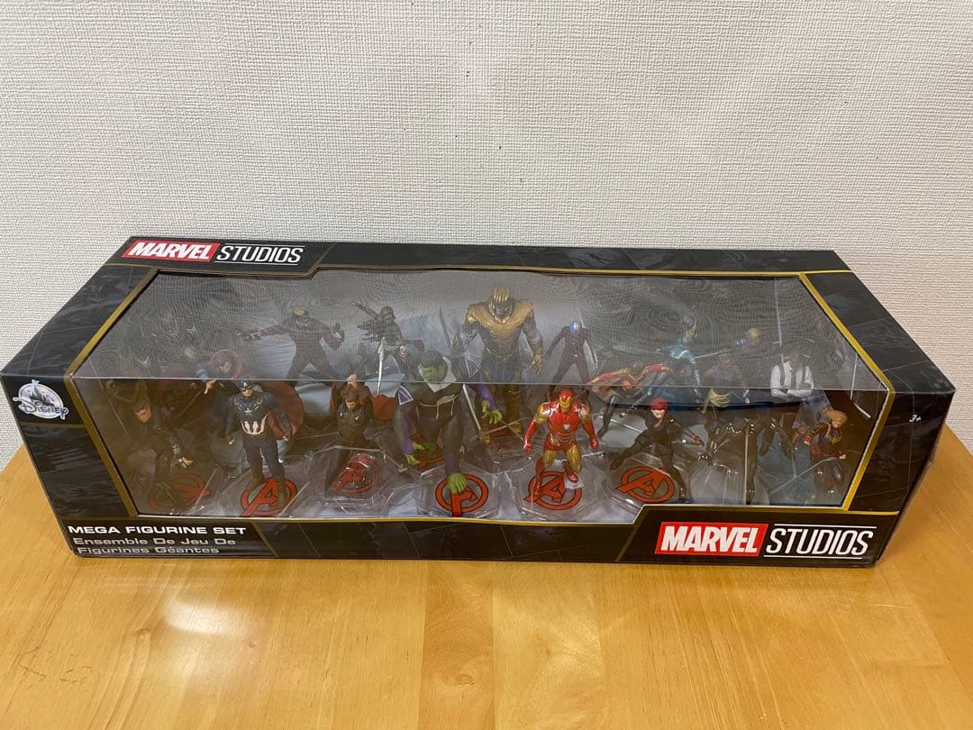 【値下げしました】マーベル メガフィギュアセット