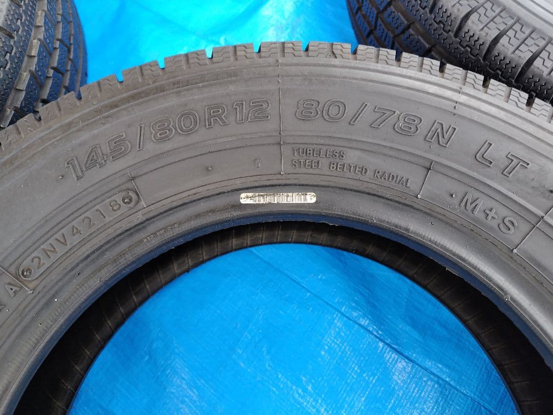 145/80R12・LT【2/2】軽トラ用スタッドレス・鉄ホイール付、２本分割