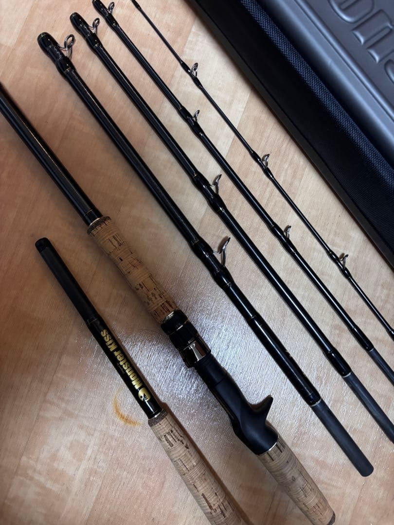 モンスターキス　ディアモンスター　MX-8+